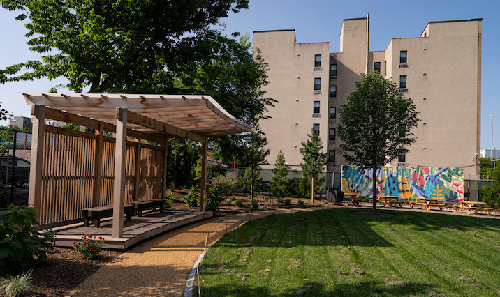 garden with sitting area