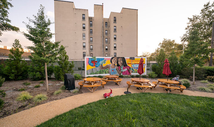 garden mural